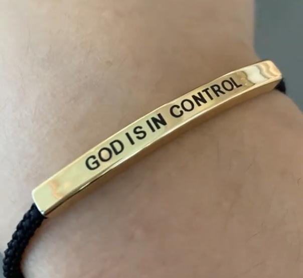 Oneswear® ✝️Inspire Bracelet GOD IS IN CONTROL/W.W.J.D - Elegant Design with Unique Patterns and Letters D03