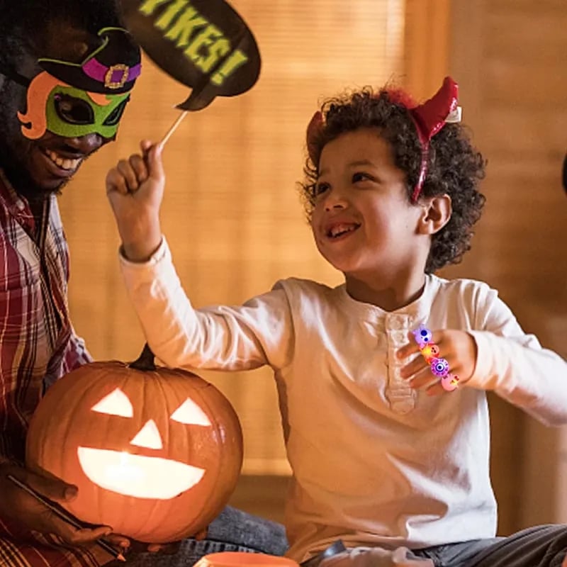Oneswear® 🎁LED Light Halloween Glowing Ring😍 - Set with 50pcs D01