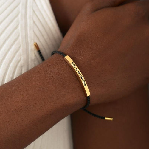 Oneswear® ✝️Inspire Bracelet GOD IS IN CONTROL/W.W.J.D - Elegant Design with Unique Patterns and Letters D03