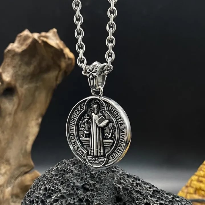 Oneswear® 🔥Last Day 50% OFF -✝️Saint Benedict Medal Pendant Necklace🎁Buy 2 Get 1 Free D01