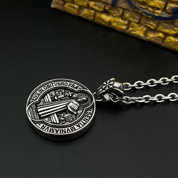 Oneswear® 🔥Last Day 50% OFF -✝️Saint Benedict Medal Pendant Necklace🎁Buy 2 Get 1 Free D01