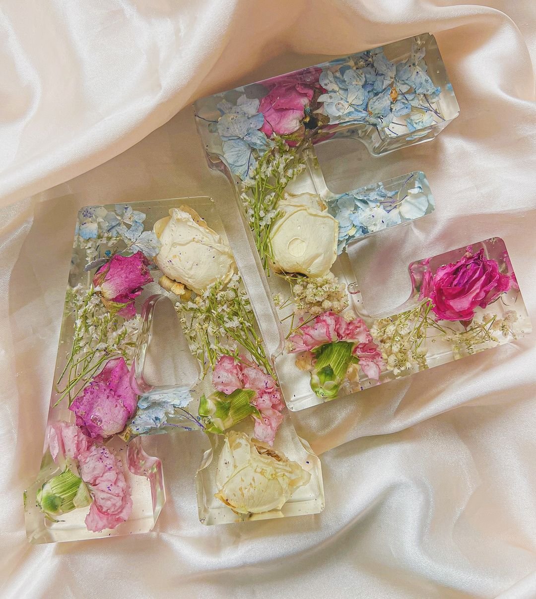 Handmade Floral Resin Night Light