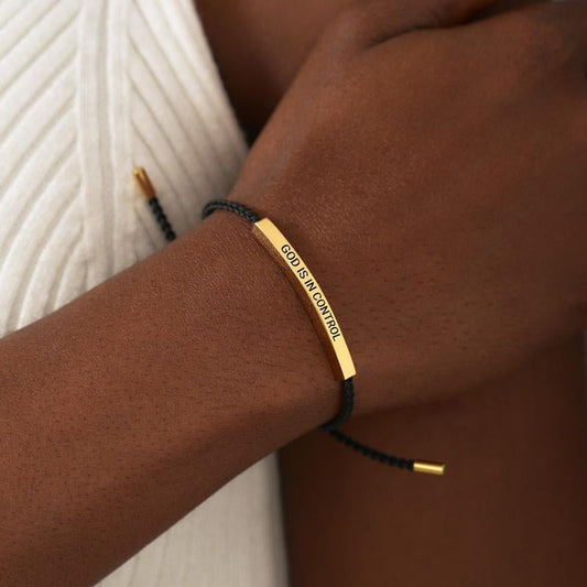Oneswear® ✝️Inspire Bracelet GOD IS IN CONTROL/W.W.J.D - Elegant Design with Unique Patterns and Letters D01