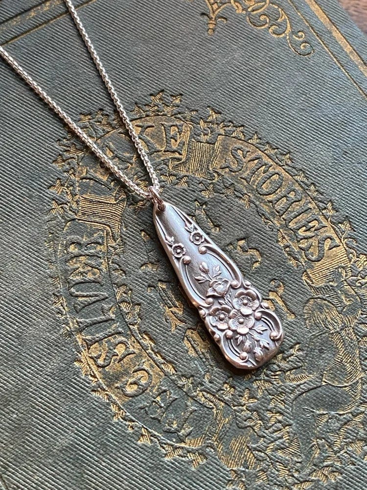 CZTICLE®🔥LAST DAY 60% OFF✨Handmade Sterling Spoon Necklace -Handmade Sterling Spoon Necklace Crafted from Authentic Vintage Silverware D01