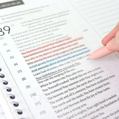 Cilifer®🔥LAST DAY 49% OFF -🙏🏼The Bible In A Year: A 52-Week Journey Through God's Word(✨Hardcover)