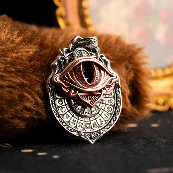 Oneswear®🔥 2025 Handcrafted Tarot Pendant | Spiritual Wisdom On-The-Go (With Manual) D01